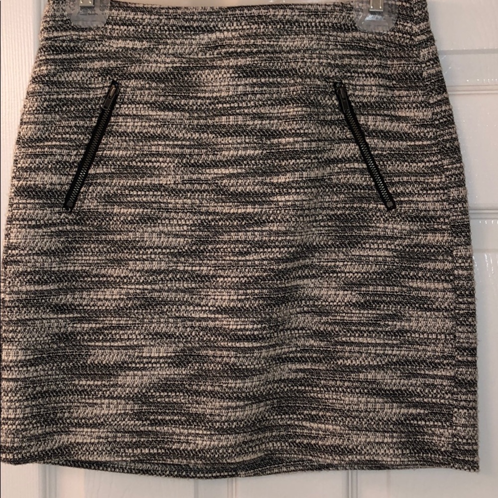 Loft skirt